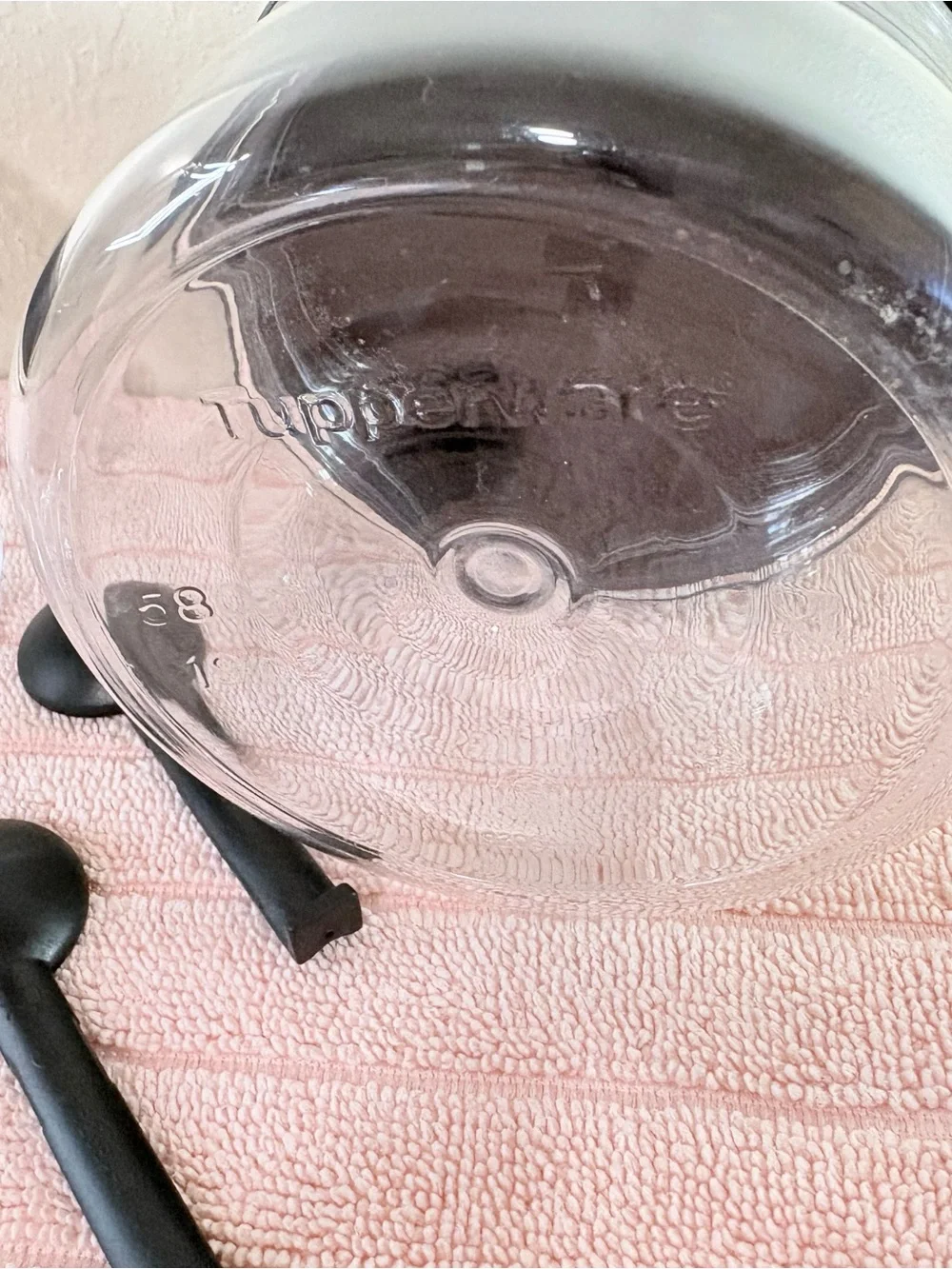 2Tupperware Counterscaping Dry Container 19oz Jar and Spoon Clear with Black Lid